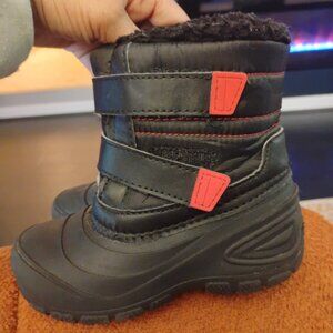 Kids Black Snow Boots Size 9 Insulated Winter Boots